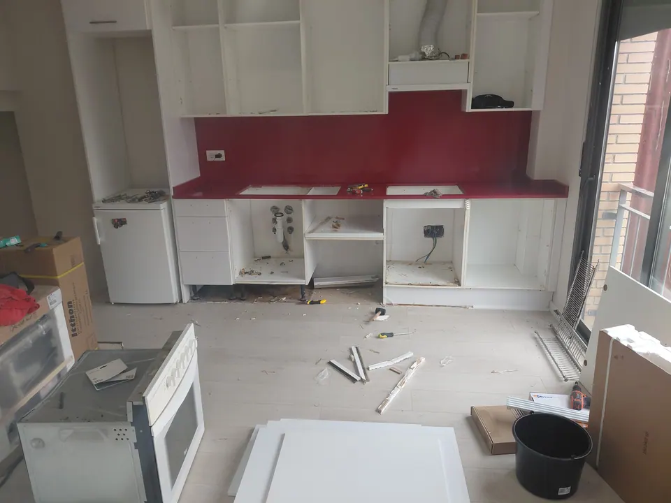 Obra en proceso coordinada por Reformas GV